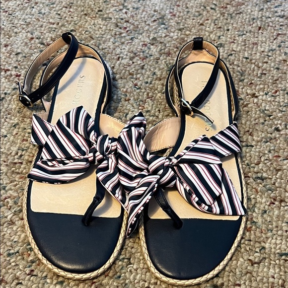 Jack Rogers Navy and Red Sandals with Striped Bow - Picture 1 of 8